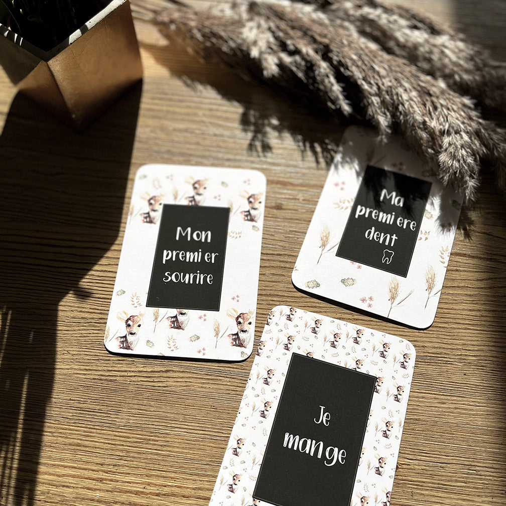 Cartes-étapes · bébé · Faon, pampas et myosotis