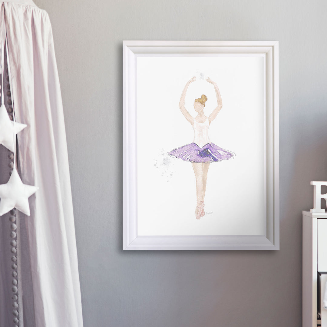 Illustration - Ballerina, fifth position