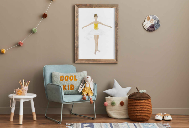 Illustration - Yellow and white ballerina